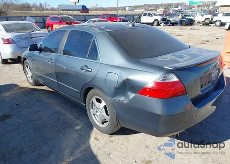2006 Honda Accord Hybrid z USA, uszkodzony, nr VIN JHMCN36456C001225